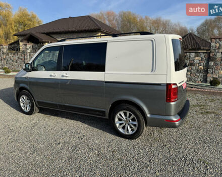 Серый Фольксваген Transporter, объемом двигателя 2 л и пробегом 263 тыс. км за 21800 $, фото 34 на Automoto.ua