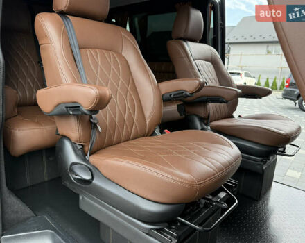 Серый Фольксваген Transporter, объемом двигателя 2 л и пробегом 270 тыс. км за 31900 $, фото 73 на Automoto.ua