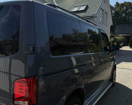 Серый Фольксваген Transporter, объемом двигателя 1.97 л и пробегом 261 тыс. км за 34900 $, фото 8 на Automoto.ua