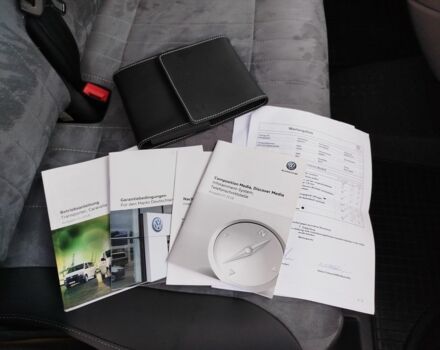 Серый Фольксваген Transporter, объемом двигателя 2 л и пробегом 206 тыс. км за 29999 $, фото 19 на Automoto.ua