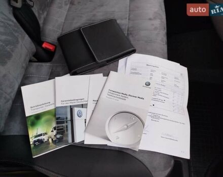 Серый Фольксваген Transporter, объемом двигателя 1.97 л и пробегом 206 тыс. км за 29999 $, фото 25 на Automoto.ua