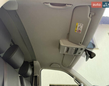 Серый Фольксваген Transporter, объемом двигателя 2 л и пробегом 280 тыс. км за 25800 $, фото 22 на Automoto.ua