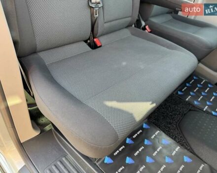 Сірий Фольксваген Transporter, об'ємом двигуна 2 л та пробігом 197 тис. км за 27900 $, фото 31 на Automoto.ua