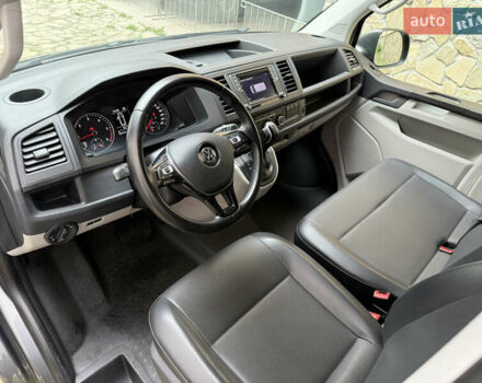 Серый Фольксваген Transporter, объемом двигателя 2 л и пробегом 280 тыс. км за 25800 $, фото 7 на Automoto.ua
