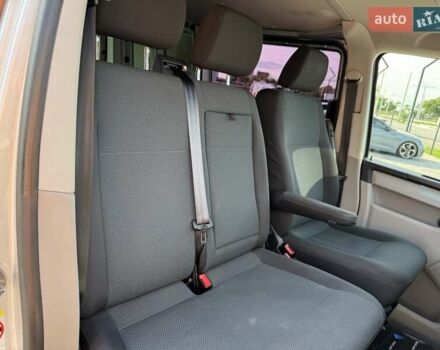Сірий Фольксваген Transporter, об'ємом двигуна 2 л та пробігом 197 тис. км за 27900 $, фото 30 на Automoto.ua