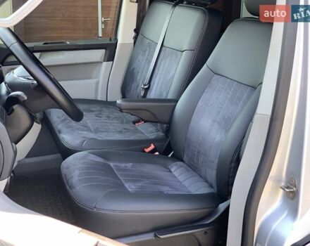 Серый Фольксваген Transporter, объемом двигателя 2 л и пробегом 163 тыс. км за 29955 $, фото 25 на Automoto.ua