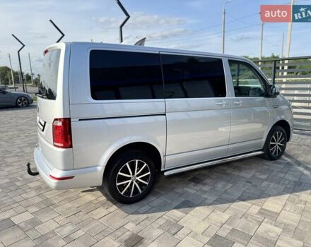 Сірий Фольксваген Transporter, об'ємом двигуна 2 л та пробігом 197 тис. км за 27900 $, фото 2 на Automoto.ua