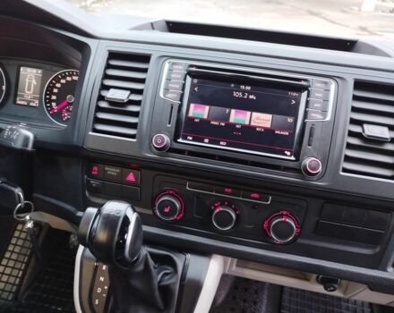 Серый Фольксваген Transporter, объемом двигателя 2 л и пробегом 206 тыс. км за 29999 $, фото 18 на Automoto.ua