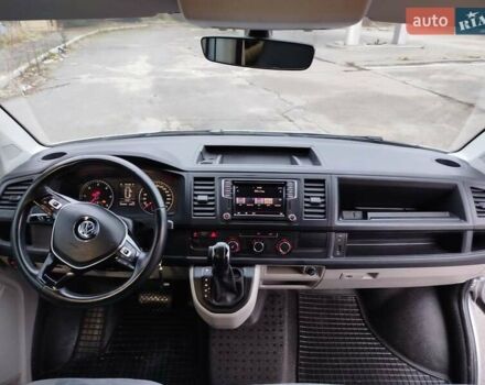 Серый Фольксваген Transporter, объемом двигателя 1.97 л и пробегом 206 тыс. км за 29999 $, фото 24 на Automoto.ua