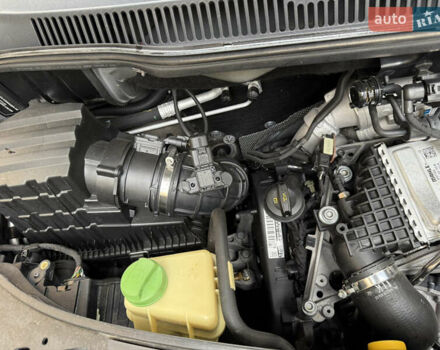 Серый Фольксваген Transporter, объемом двигателя 2 л и пробегом 280 тыс. км за 25800 $, фото 25 на Automoto.ua