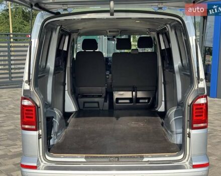 Сірий Фольксваген Transporter, об'ємом двигуна 2 л та пробігом 197 тис. км за 27900 $, фото 26 на Automoto.ua