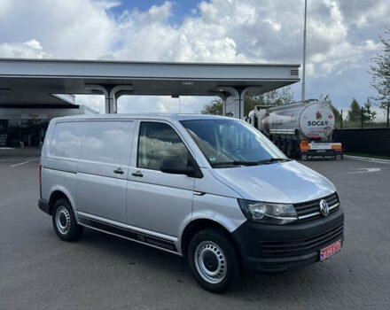 Серый Фольксваген Transporter, объемом двигателя 2 л и пробегом 198 тыс. км за 18512 $, фото 5 на Automoto.ua