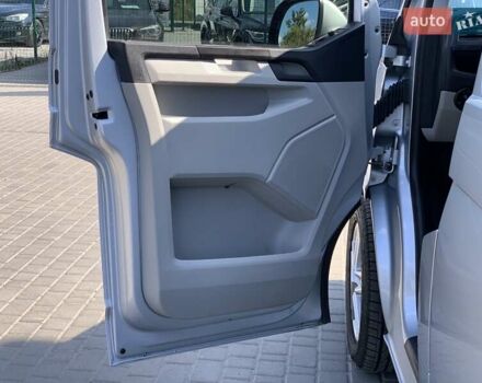 Серый Фольксваген Transporter, объемом двигателя 2 л и пробегом 163 тыс. км за 29955 $, фото 23 на Automoto.ua