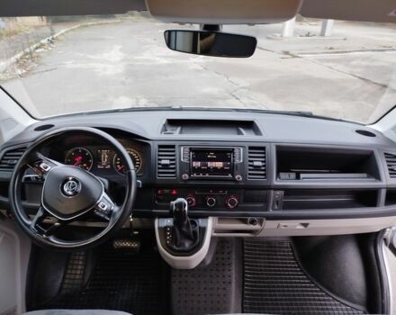 Серый Фольксваген Transporter, объемом двигателя 2 л и пробегом 206 тыс. км за 29999 $, фото 12 на Automoto.ua