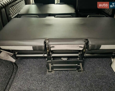 Серый Фольксваген Transporter, объемом двигателя 2 л и пробегом 162 тыс. км за 25900 $, фото 22 на Automoto.ua