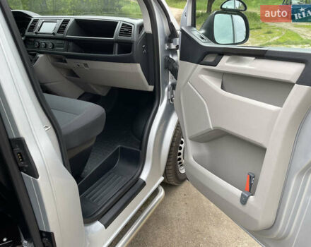 Сірий Фольксваген Transporter, об'ємом двигуна 2 л та пробігом 204 тис. км за 26000 $, фото 11 на Automoto.ua