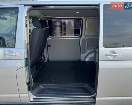 Сірий Фольксваген Transporter, об'ємом двигуна 2 л та пробігом 197 тис. км за 27900 $, фото 25 на Automoto.ua