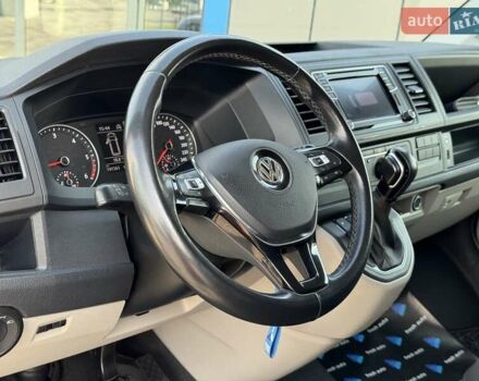Сірий Фольксваген Transporter, об'ємом двигуна 2 л та пробігом 197 тис. км за 27900 $, фото 16 на Automoto.ua
