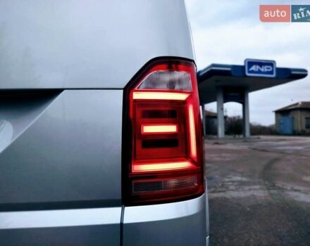 Серый Фольксваген Transporter, объемом двигателя 1.97 л и пробегом 206 тыс. км за 29999 $, фото 6 на Automoto.ua