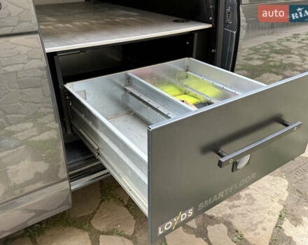 Серый Фольксваген Transporter, объемом двигателя 2 л и пробегом 280 тыс. км за 25800 $, фото 33 на Automoto.ua