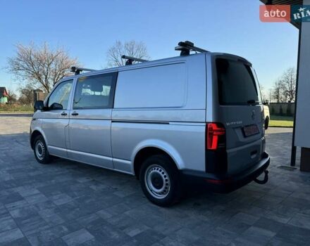 Серый Фольксваген Transporter, объемом двигателя 1.97 л и пробегом 178 тыс. км за 31500 $, фото 8 на Automoto.ua