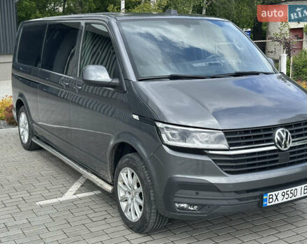 Серый Фольксваген Transporter, объемом двигателя 1.97 л и пробегом 172 тыс. км за 36200 $, фото 3 на Automoto.ua