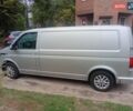Серый Фольксваген Transporter, объемом двигателя 1.97 л и пробегом 235 тыс. км за 22000 $, фото 2 на Automoto.ua