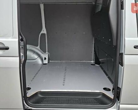Серый Фольксваген Transporter, объемом двигателя 1.97 л и пробегом 152 тыс. км за 24900 $, фото 38 на Automoto.ua