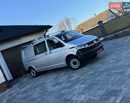 Серый Фольксваген Transporter, объемом двигателя 1.97 л и пробегом 178 тыс. км за 31500 $, фото 1 на Automoto.ua