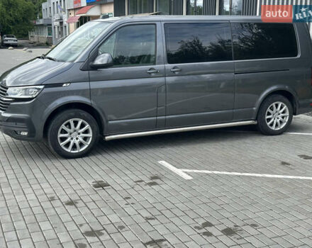 Серый Фольксваген Transporter, объемом двигателя 1.97 л и пробегом 172 тыс. км за 36200 $, фото 2 на Automoto.ua