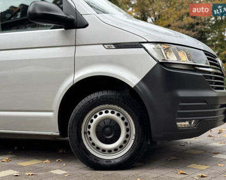 Серый Фольксваген Transporter, объемом двигателя 2 л и пробегом 207 тыс. км за 24950 $, фото 60 на Automoto.ua