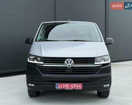 Серый Фольксваген Transporter, объемом двигателя 2 л и пробегом 199 тыс. км за 25999 $, фото 9 на Automoto.ua
