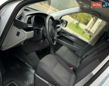 Серый Фольксваген Transporter, объемом двигателя 2 л и пробегом 207 тыс. км за 24950 $, фото 102 на Automoto.ua