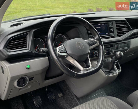 Серый Фольксваген Transporter, объемом двигателя 1.97 л и пробегом 165 тыс. км за 23900 $, фото 26 на Automoto.ua