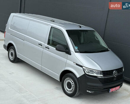 Серый Фольксваген Transporter, объемом двигателя 2 л и пробегом 199 тыс. км за 25999 $, фото 25 на Automoto.ua