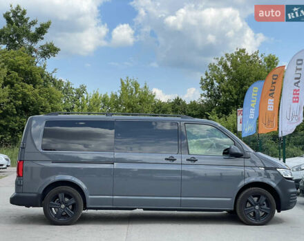 Серый Фольксваген Transporter, объемом двигателя 2 л и пробегом 177 тыс. км за 39499 $, фото 21 на Automoto.ua