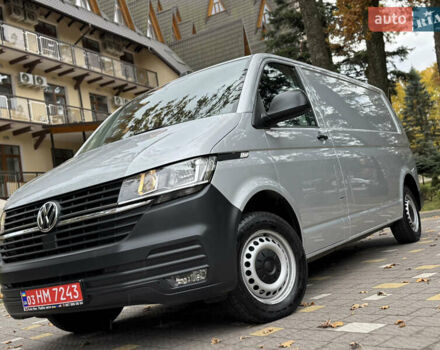 Серый Фольксваген Transporter, объемом двигателя 2 л и пробегом 207 тыс. км за 24950 $, фото 5 на Automoto.ua