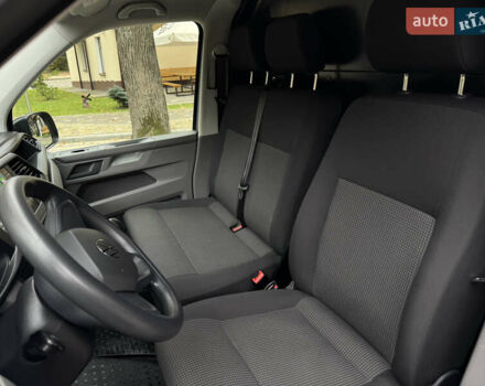 Серый Фольксваген Transporter, объемом двигателя 2 л и пробегом 207 тыс. км за 24950 $, фото 115 на Automoto.ua