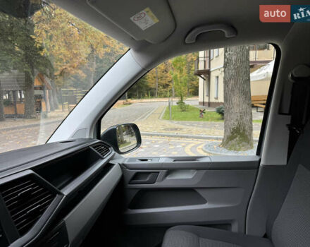 Серый Фольксваген Transporter, объемом двигателя 2 л и пробегом 207 тыс. км за 24950 $, фото 133 на Automoto.ua