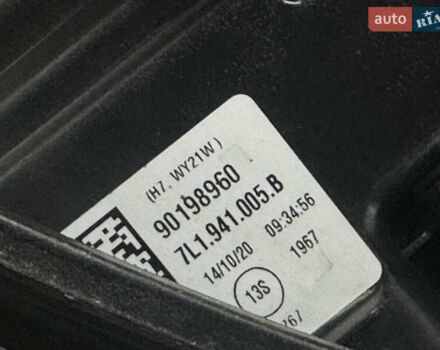 Серый Фольксваген Transporter, объемом двигателя 2 л и пробегом 207 тыс. км за 24950 $, фото 184 на Automoto.ua