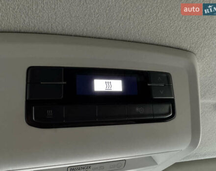 Серый Фольксваген Transporter, объемом двигателя 2 л и пробегом 207 тыс. км за 24950 $, фото 131 на Automoto.ua