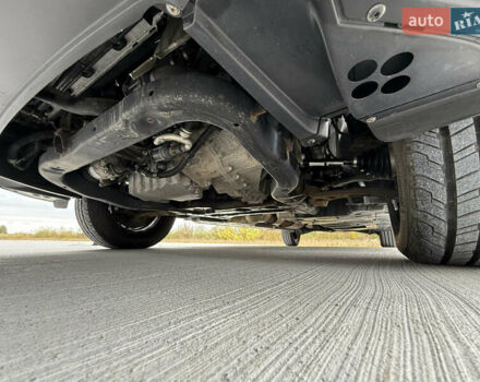 Серый Фольксваген Transporter, объемом двигателя 2 л и пробегом 199 тыс. км за 25999 $, фото 73 на Automoto.ua