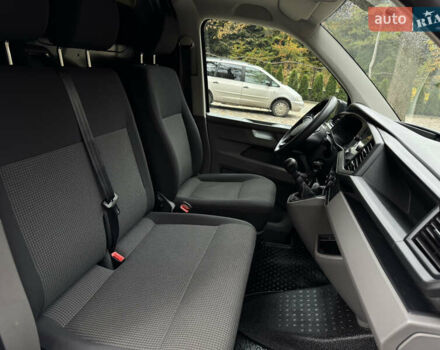 Серый Фольксваген Transporter, объемом двигателя 2 л и пробегом 207 тыс. км за 24950 $, фото 95 на Automoto.ua