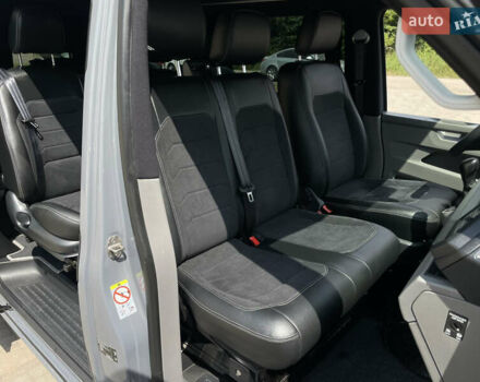 Серый Фольксваген Transporter, объемом двигателя 2 л и пробегом 177 тыс. км за 39499 $, фото 34 на Automoto.ua