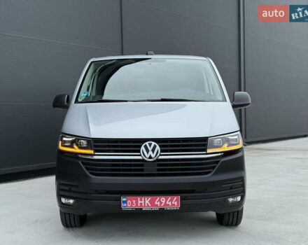 Серый Фольксваген Transporter, объемом двигателя 2 л и пробегом 199 тыс. км за 25999 $, фото 11 на Automoto.ua