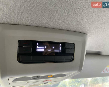 Серый Фольксваген Transporter, объемом двигателя 1.97 л и пробегом 165 тыс. км за 23900 $, фото 38 на Automoto.ua