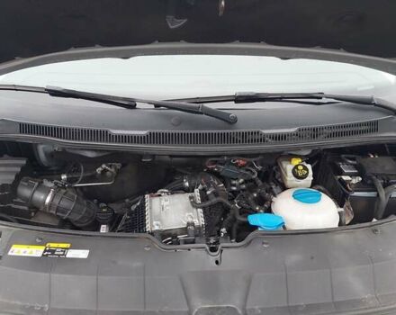 Серый Фольксваген Transporter, объемом двигателя 1.97 л и пробегом 177 тыс. км за 31900 $, фото 32 на Automoto.ua