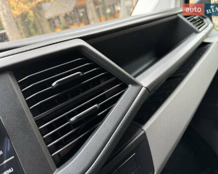 Серый Фольксваген Transporter, объемом двигателя 2 л и пробегом 207 тыс. км за 24950 $, фото 134 на Automoto.ua