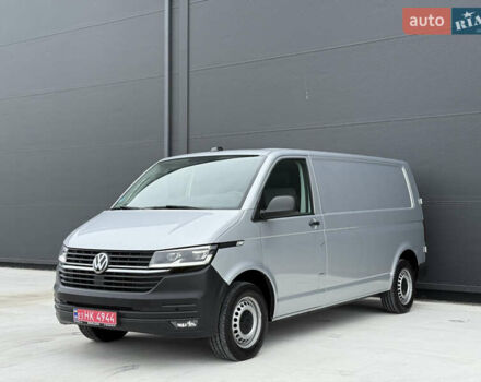 Серый Фольксваген Transporter, объемом двигателя 2 л и пробегом 199 тыс. км за 25999 $, фото 5 на Automoto.ua