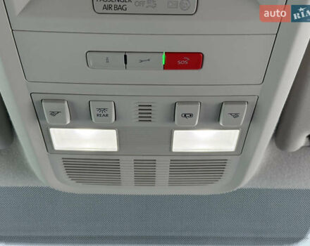 Серый Фольксваген Transporter, объемом двигателя 2 л и пробегом 199 тыс. км за 25999 $, фото 59 на Automoto.ua